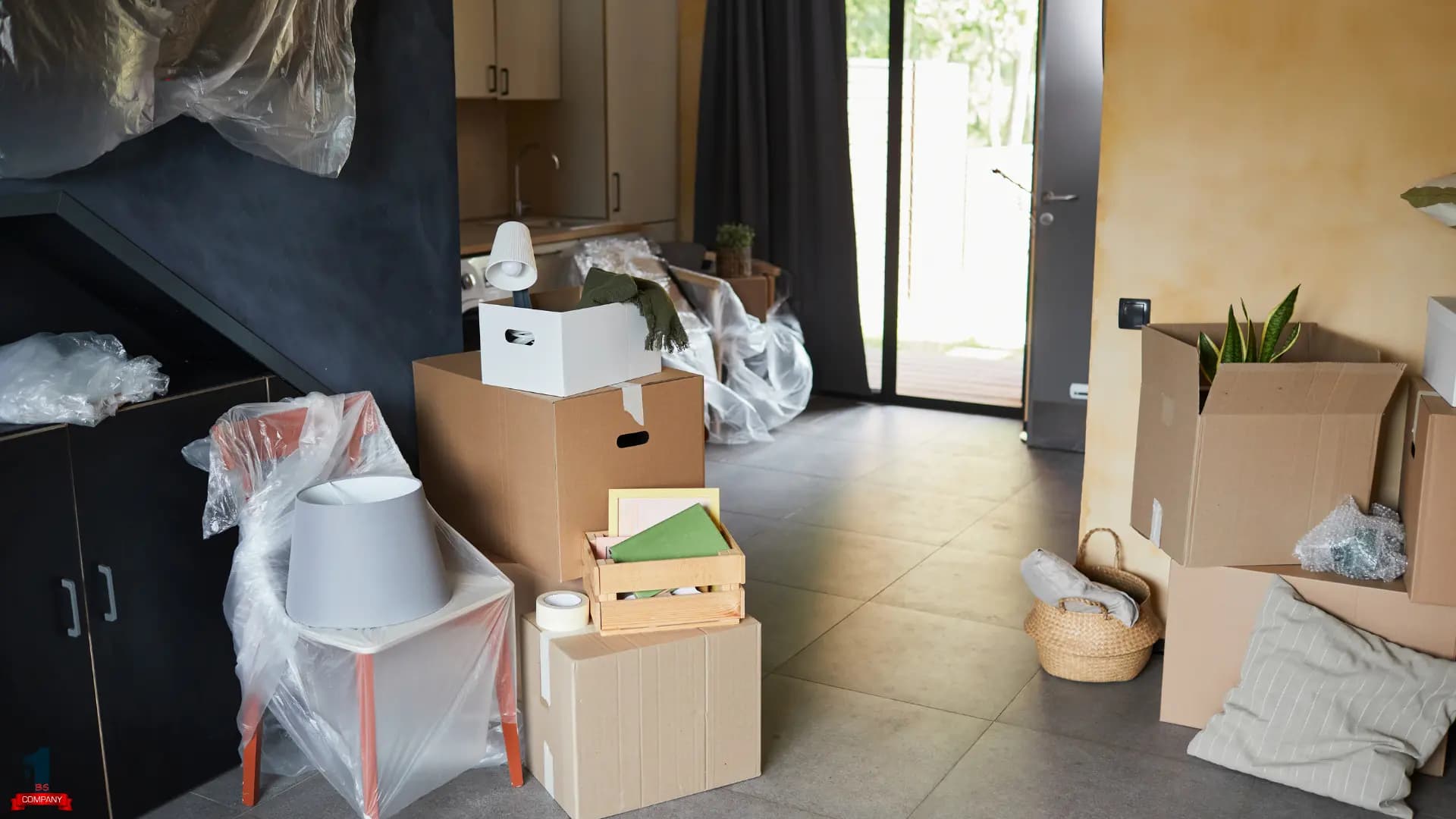 BS Räumung Team vor einem Transporter in Zürich